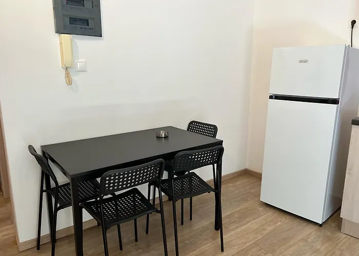 Modern And Cozy Apartment In The Center Of Athens