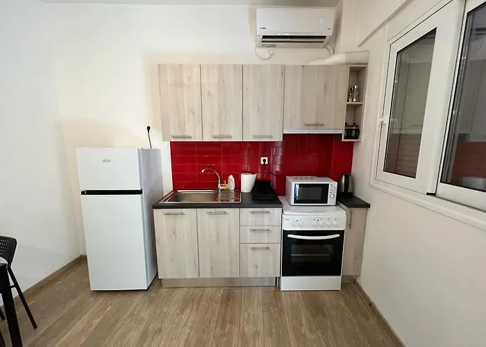 Modern And Cozy Apartment In The Center Of Athens
